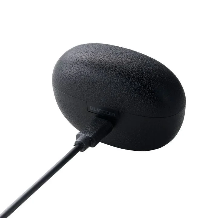 黒い楕円形の電子機器とケーブルが写っている画像